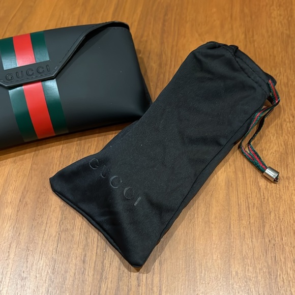 Gucci Sunglasses - Picture 10 of 11